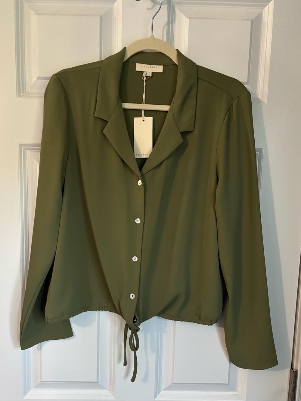 MELLODAY Olive Green Button-Front Drawstring Shirt